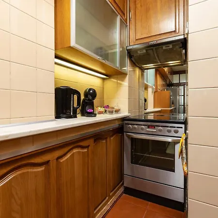 Апартамент Retro-lux 2br In Kapana Old Town View Пловдив