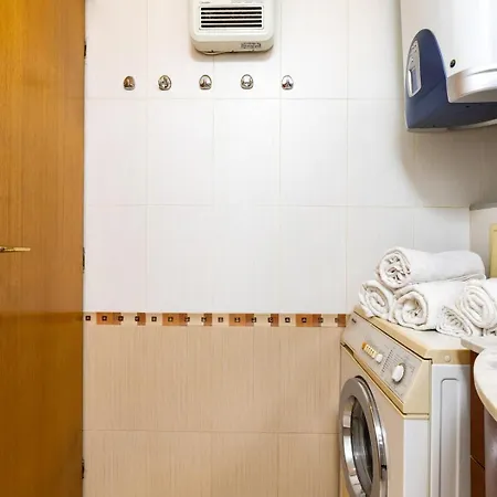 Retro-lux 2br In Kapana Old Town View Апартамент *