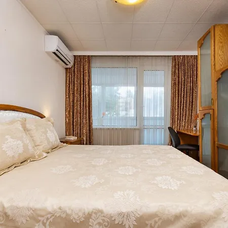 Апартамент Retro-lux 2br In Kapana Old Town View *